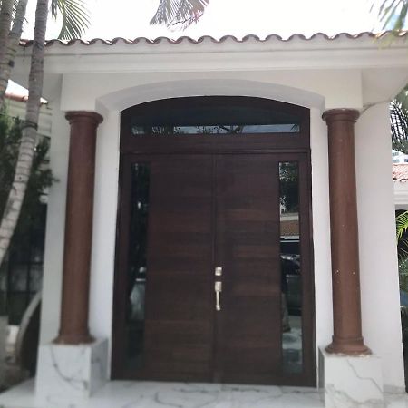 Ostello La Casona Boutique Lomas Mazatlán Esterno foto